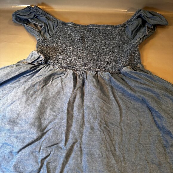 Torrid Babydoll Chambray Mini Dress Women Crinkle  Smocked Off Shoulder A Line - Picture 4 of 16
